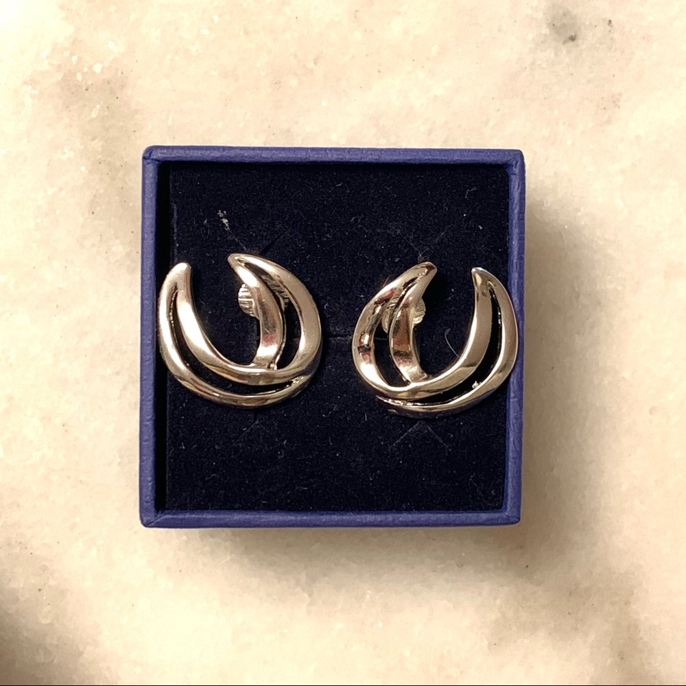 Vintage silver clip on earrings
